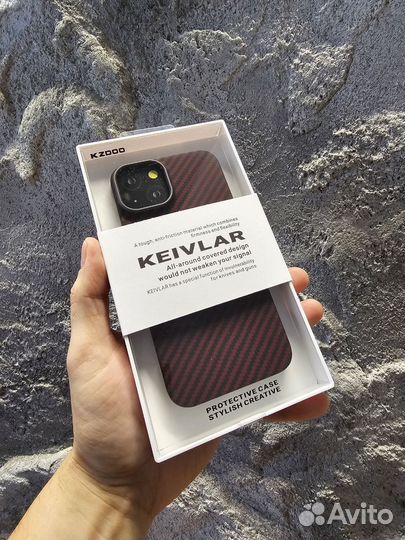 Чехол Kevlar на iPhone 13