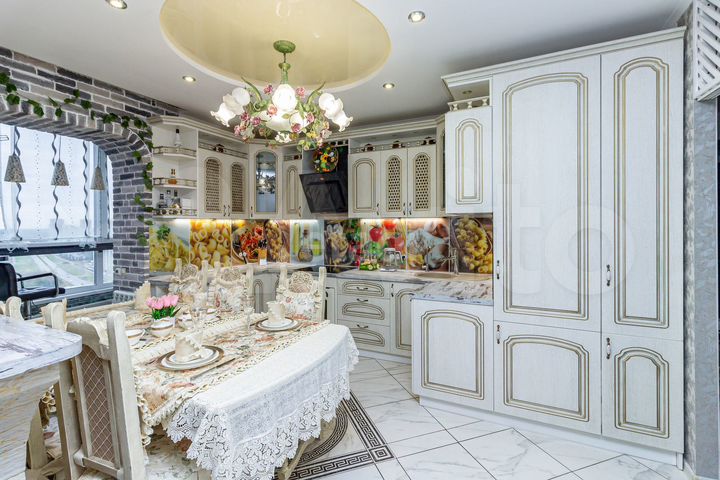 3-к. квартира, 85,3 м², 22/25 эт.