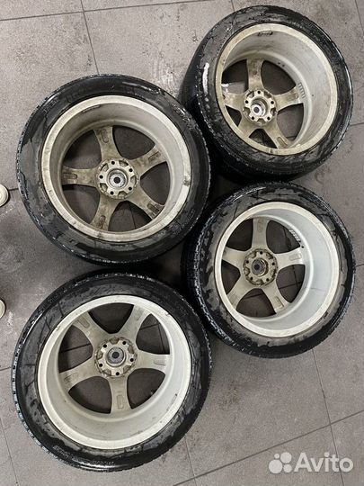 Литые диски r17 5x114 3 с резиной на докат