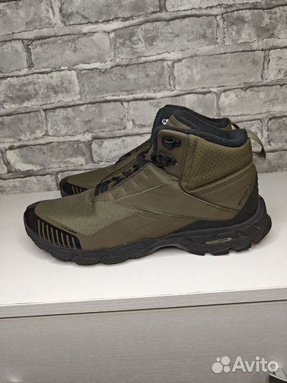 Зимние кроссовки Reebok
