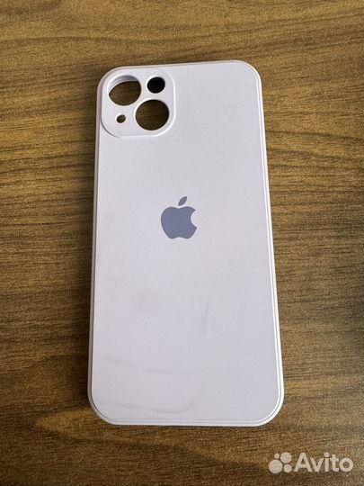 Чехол на iPhone 13