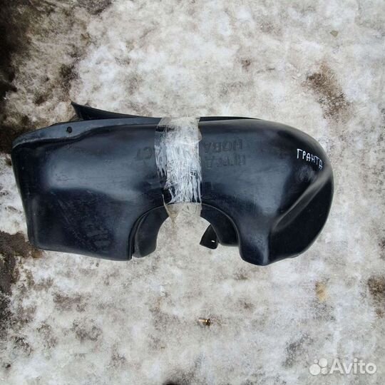 Подкрылки на гранту