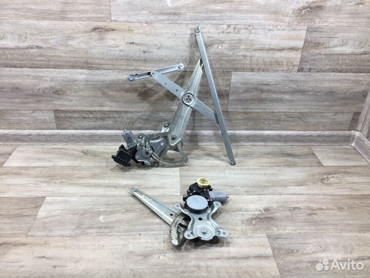 Стеклоподъемник левый правый Camry 40 / Камри