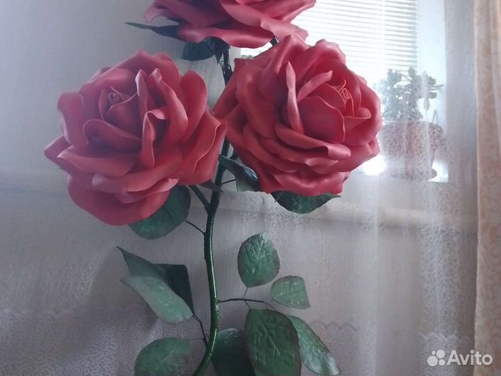 Ростовые цветы из изолона