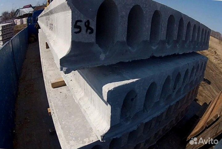 Плиты рядом с проушинами