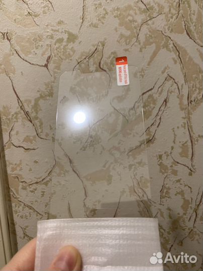 Защитное стекло на iPhone XS max