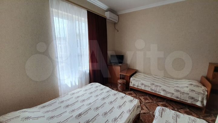 Комната 20 м² в > 9-к., 3/3 эт.