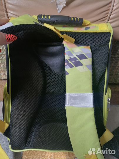 Школьный рюкзак