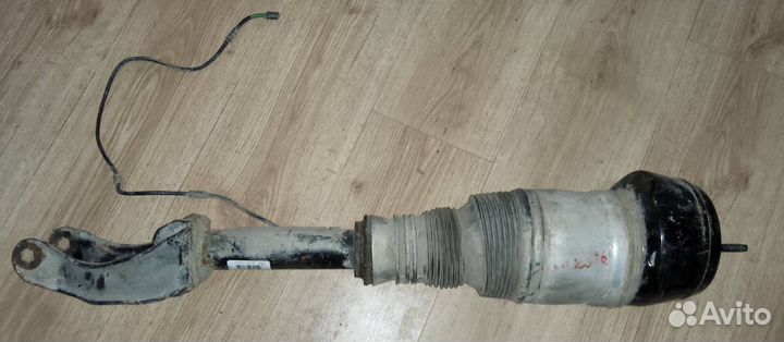 Амортизатор передний мерседес M-Class W166