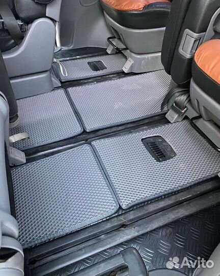 Комплект EVA Ковриков в минивэн