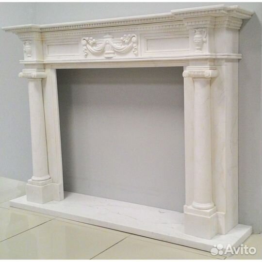 Камин из мрамора