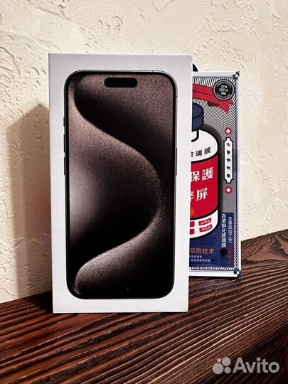 iPhone 15 Pro, 256 ГБ