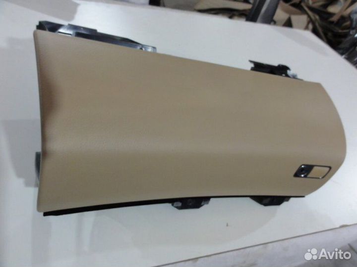 Бардачок Mercedes-Benz S- Класс W221 M273.968 V8