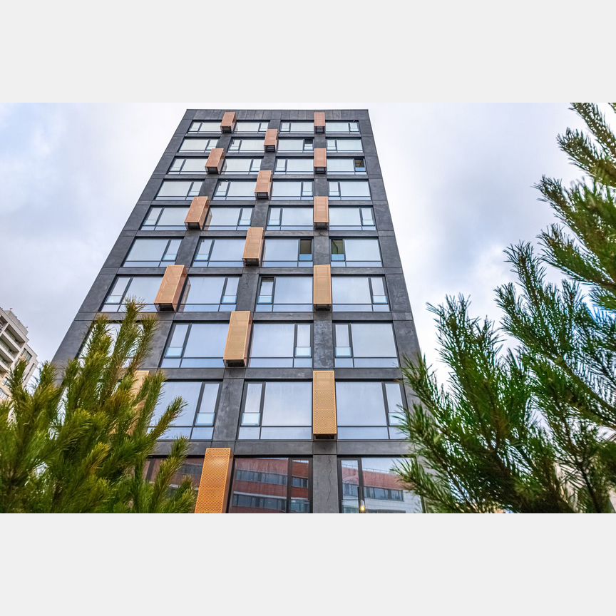 2-к. квартира, 57,6 м², 10/13 эт.