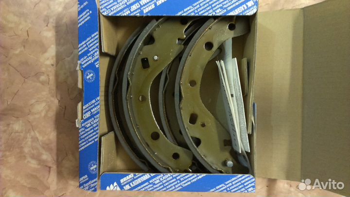 Новые Японские барабанные тормозные колодки