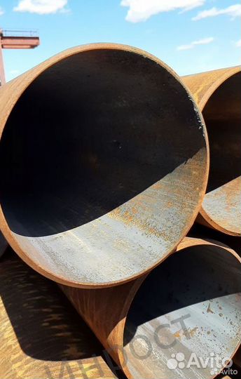 Бесшовная горячекатанная стальная труба 426х10 по ГОСТ 8732-78 из стали 20 со склада Санкт-Петербург