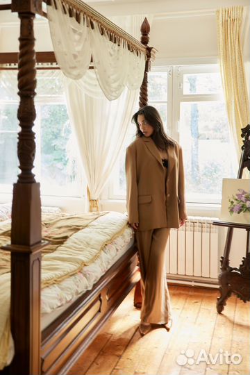 Брючный костюм женский