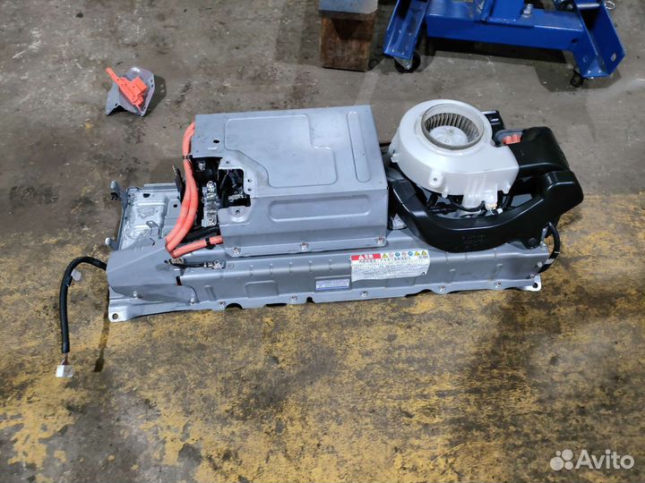 Высоковольтная батарея Toyota Sai AZK10, prius