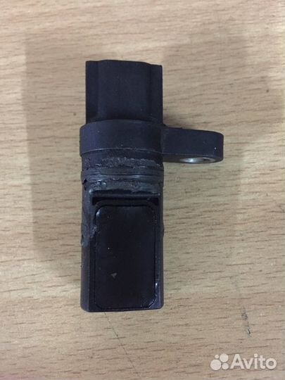 Датчик положения коленвала Nissan Murano Z50 3.5