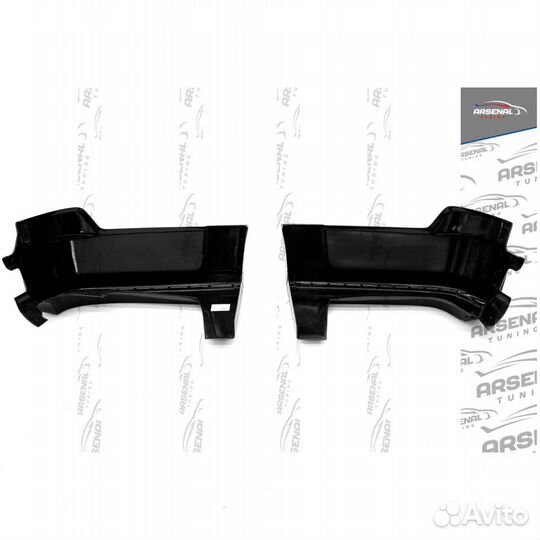 Накладки на задний бампер для Mitsubishi Pajero IV