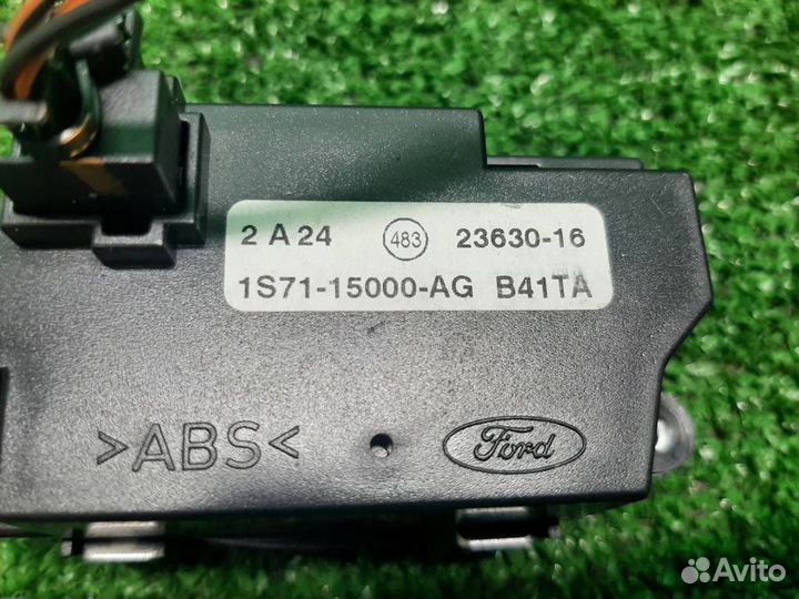 Часы Ford Mondeo 3 2002