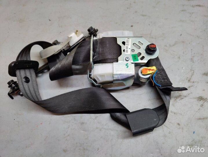 Ремень безопасности передний Kia Ceed 2 JD 2013