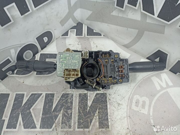 Переключатель подрулевой Mazda 323