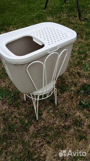 Большие закрытые лотки 58.5 х 39 х 39.5 см