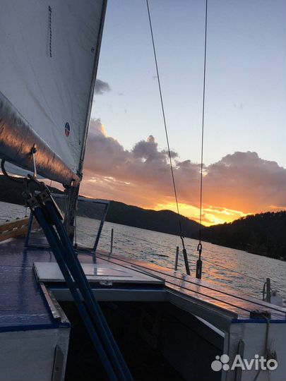 Экскурсия на яхте по Красноярскому морю / Шумиха