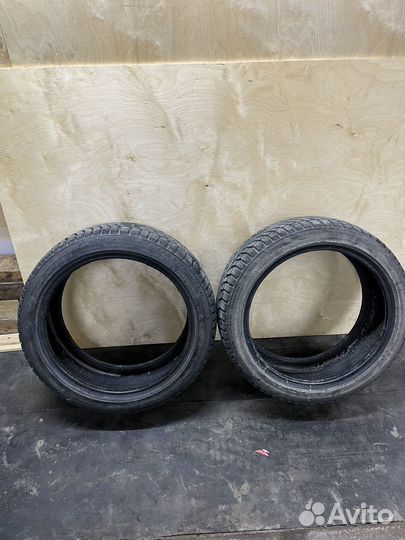 Bridgestone Blizzak Spike-01 225/45 R18 91T