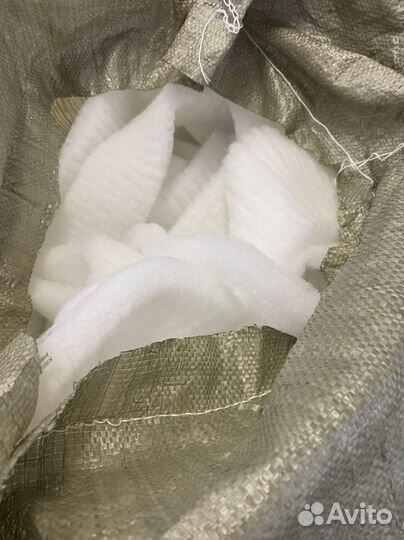 Обрезки наполнителей производства мягкой мебели