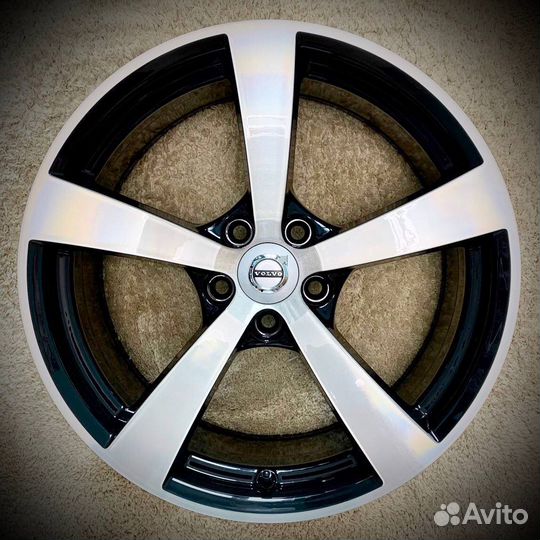 Диски R18 для Volvo XC90/S90/S60 оригинальные