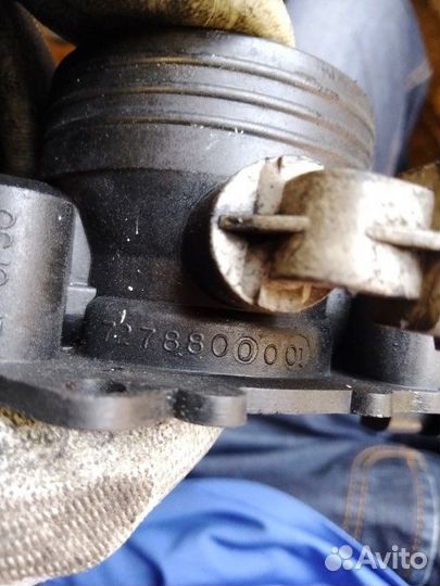 Дроссельная заслонка Peugeot 206 1.4