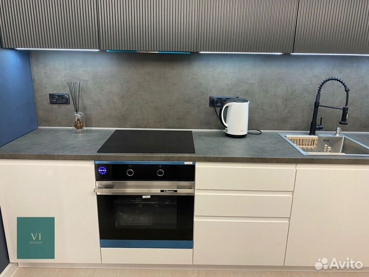 Встраиваемый кухонный гарнитур