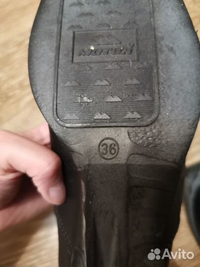 Лыжные ботинки 36 размера