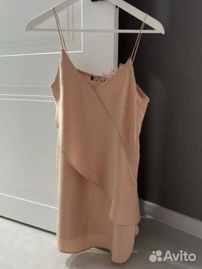 Платье в бельевом стиле mango