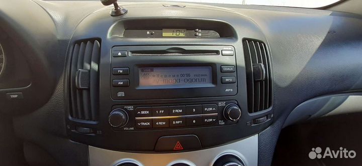 Штатная рамка магнитолы на hyundai elantra 4