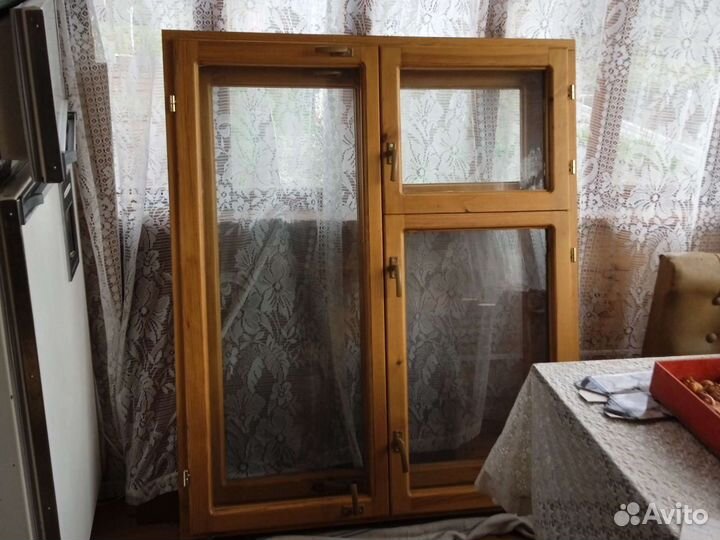 Оконный блок деревянный