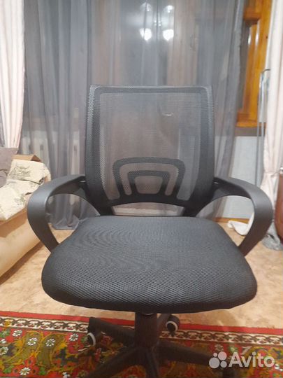Компьютерное кресло новое