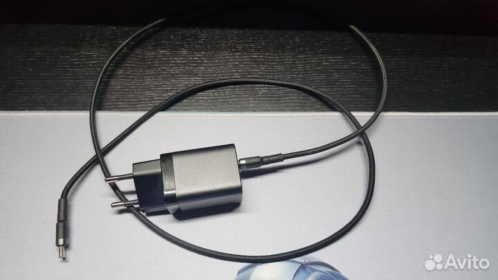 Быстрая зарядка baseus на 30w с проводом