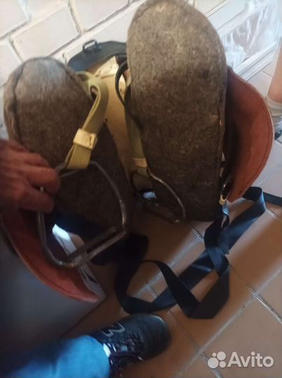 Седло для лошади