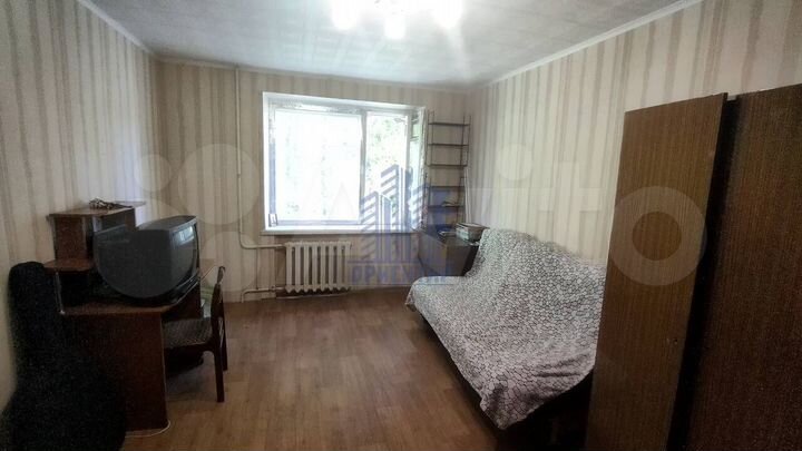 Комната 18,4 м² в 7-к., 3/5 эт.