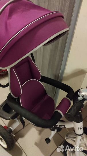 Велосипед с ручкой трёхколёсный