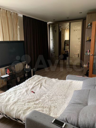 3-к. квартира, 71 м², 5/5 эт.