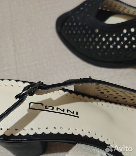 Босоножки Conni Италия 33 размер