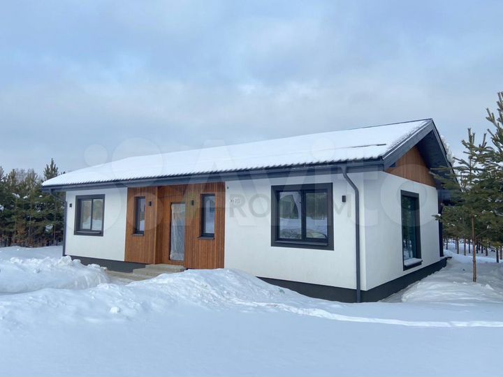 Коттедж 110 м² на участке 9 сот.