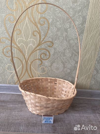 Корзина плетеная