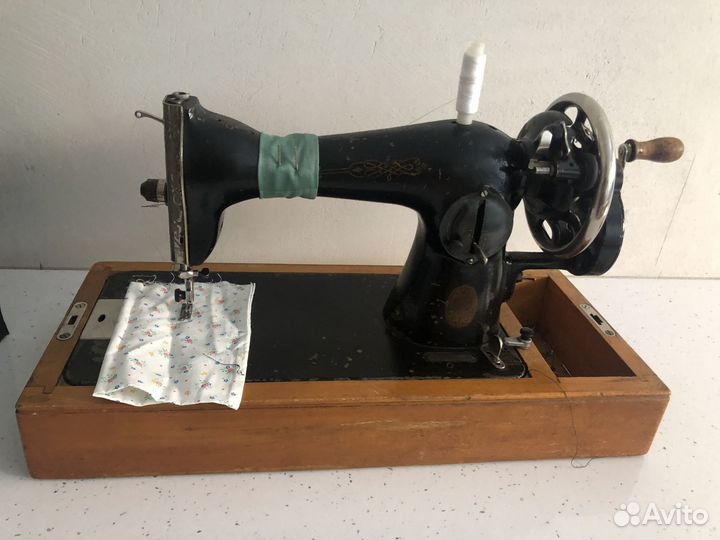 Швейная машина бу