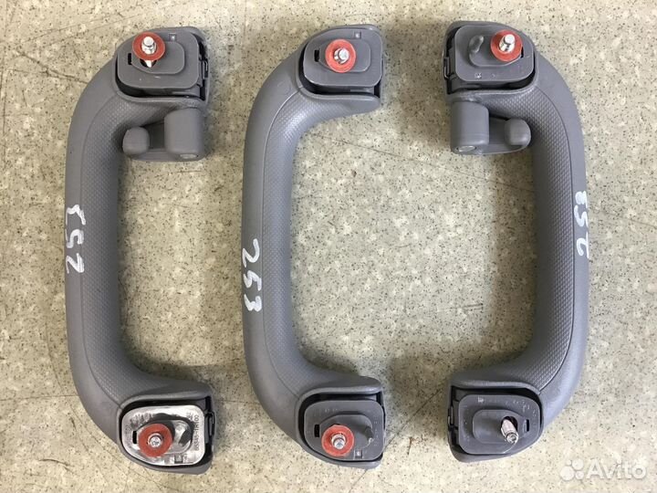 Ручка внутренняя потолочная Kia RIO 2011-2017