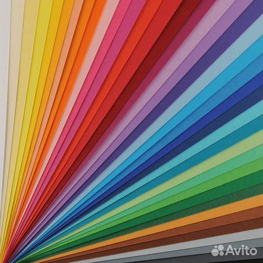 Уличная входная дверь с боковым окном для офиса